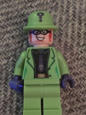 Lego Green Riddler Minifigure with Purple Accents